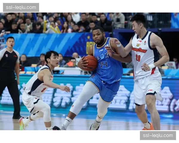 常规赛将于4月24日结束，各队在最后阶段为排位展开激烈争夺